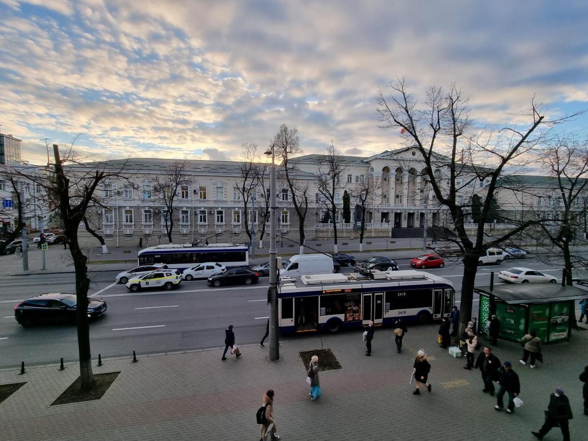 Stefan Cel Mare Boulevard Ultracentral Apartments In The Center Chisinau Exterior foto
