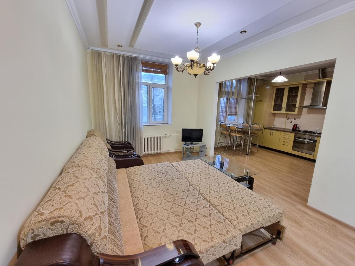 Stefan Cel Mare Boulevard Ultracentral Apartments In The Center Chisinau Exterior foto