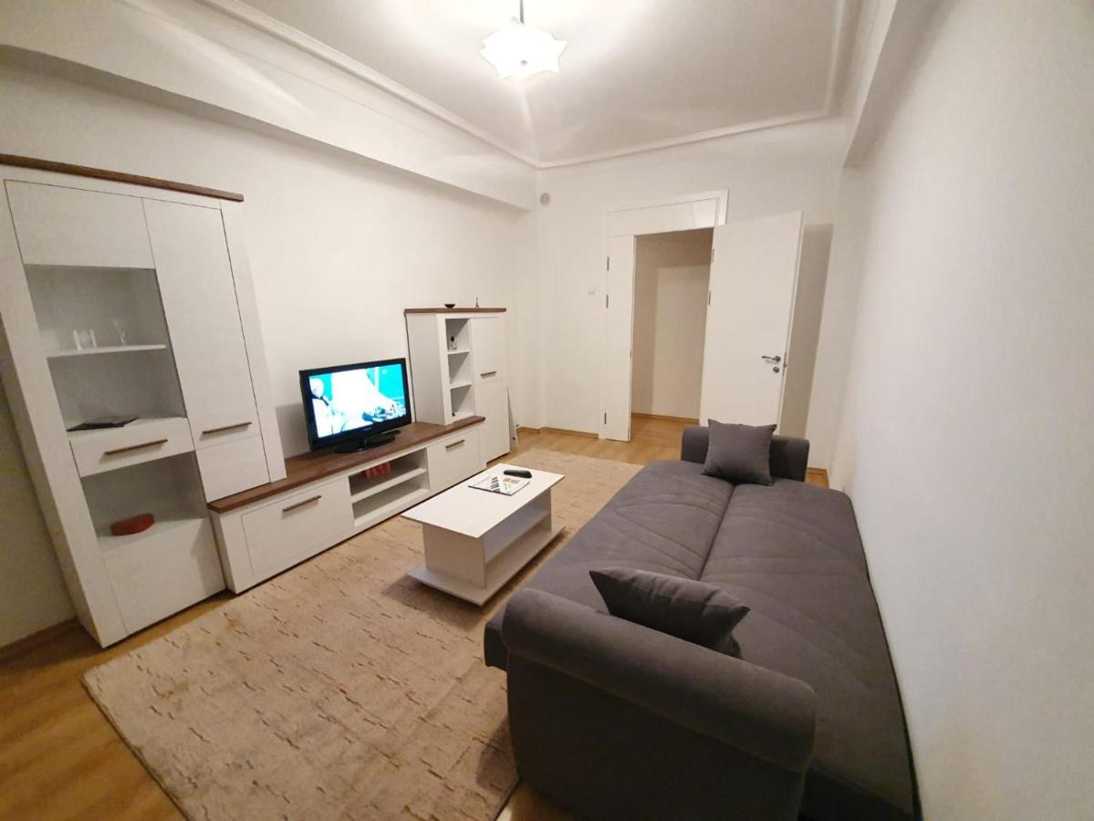 Stefan Cel Mare Boulevard Ultracentral Apartments In The Center Chisinau Exterior foto