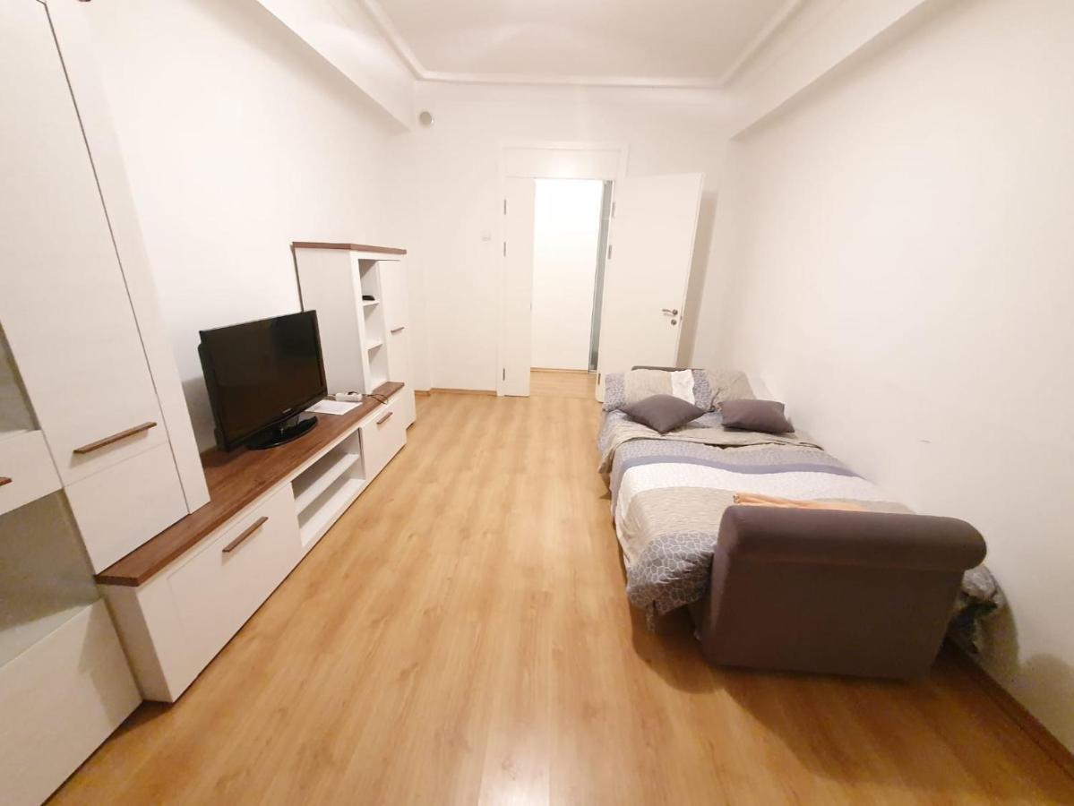 Stefan Cel Mare Boulevard Ultracentral Apartments In The Center Chisinau Exterior foto