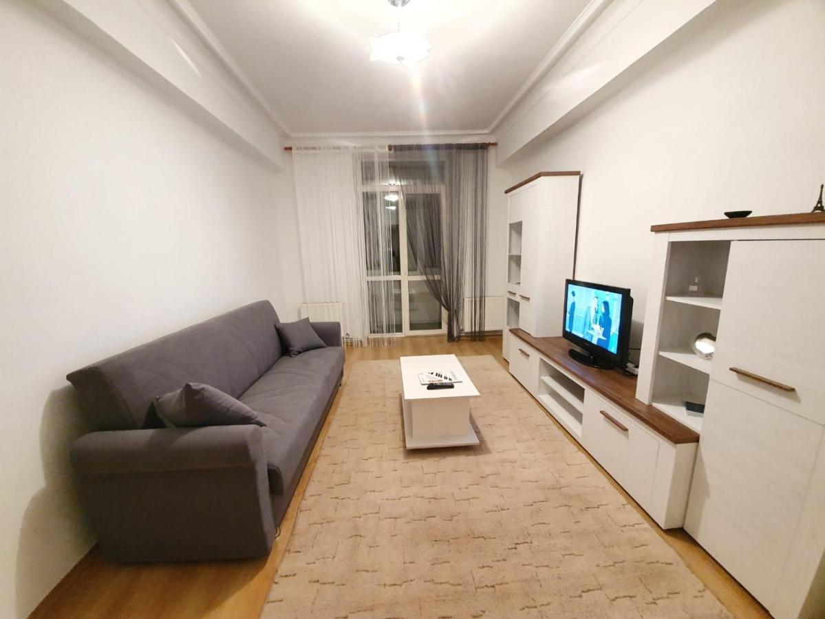 Stefan Cel Mare Boulevard Ultracentral Apartments In The Center Chisinau Exterior foto